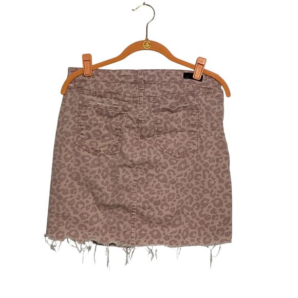 Kut Leopard Denim Mini Skirt Raw Hem Size 6 - Picture 6 of 12